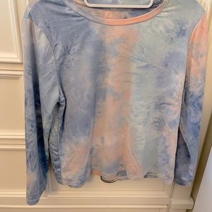 Wallflower long sleeve crop exercise top. Never worn but tags removed